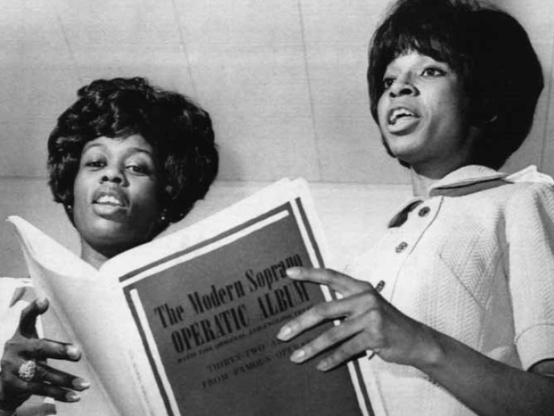 Black Tabernacle Choir members