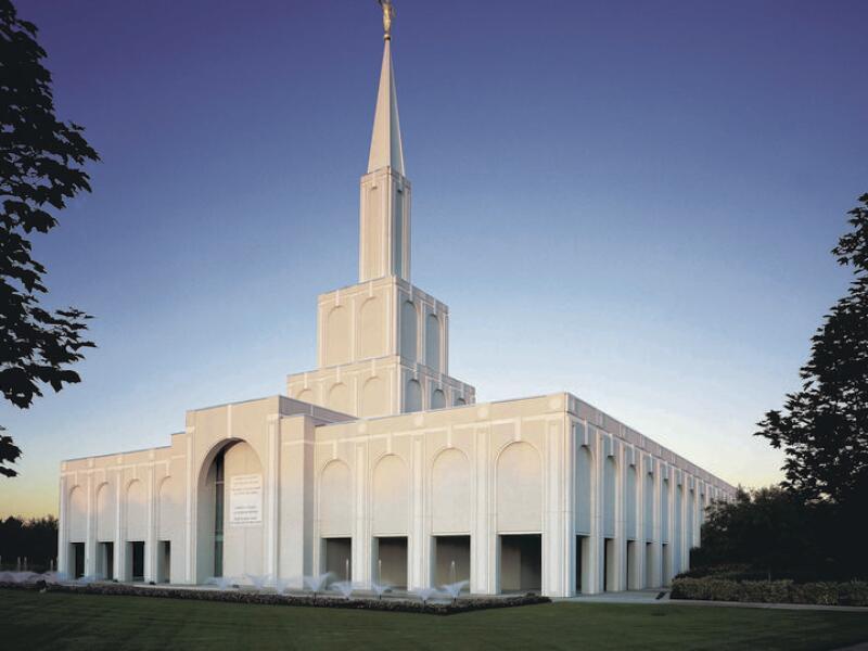 Toronto-Ontario-Canada-Temple2.jpg
