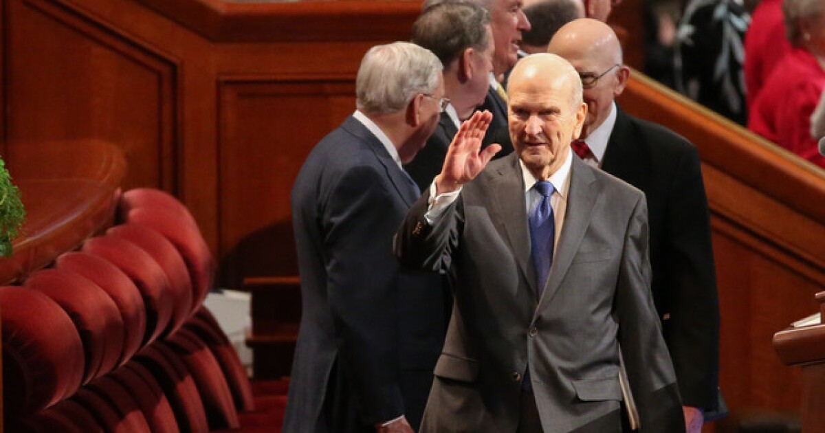 Elder Ballard Urges Members to Record Feelings About the Solemn