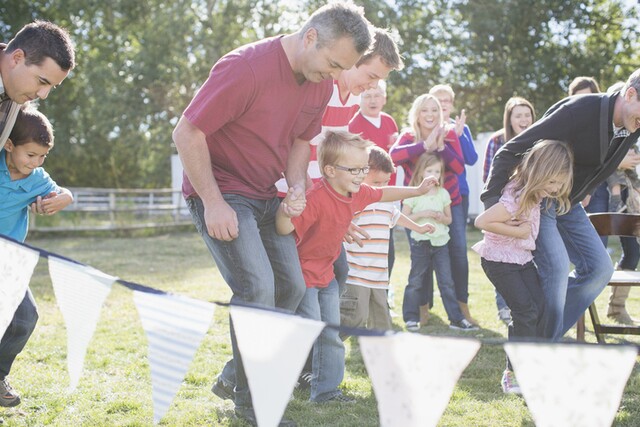 A family preparing for a race at a family reunion