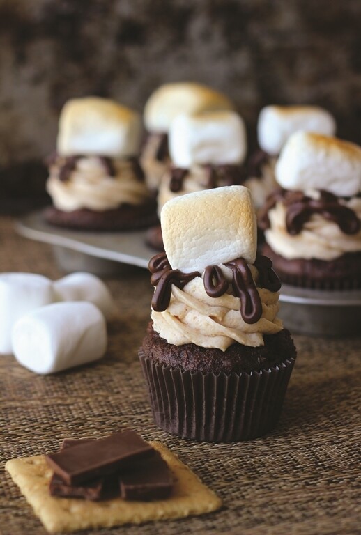 S'mores Cupcakes: Make It With a Cake Mix!