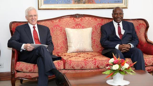 Elder D. Todd Christofferson of the Quorum of the Twelve Apostles with Daniel Kablan Duncan, the vice president of the Republic of Côte d'Ivoire, at the presidential palace in Abidjan.