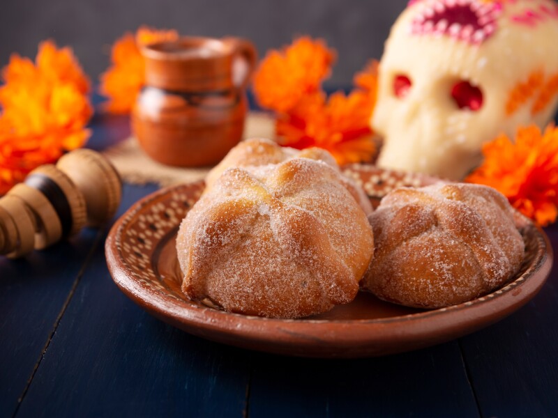 Pan,De,Muerto.,Typical,Mexican,Sweet,Bread,That,Is,Consumed