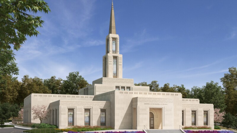 Budapest-Magyarország-Temple-Exterior.jpg