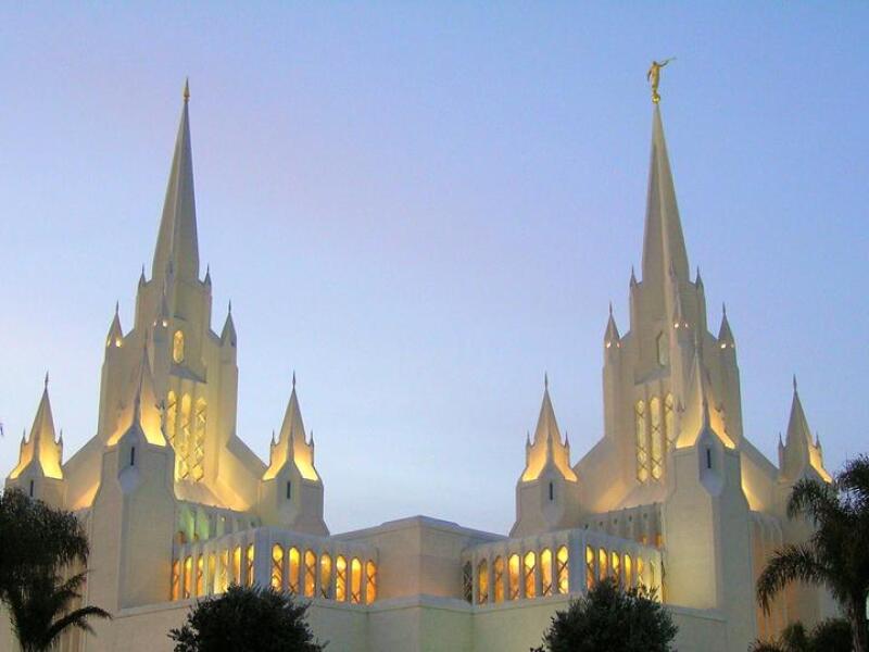 San-Diego-California-Temple3.jpg