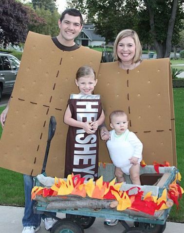 Clever Last-Minute Halloween Costumes
