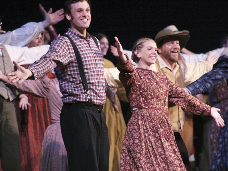 nauvoo_pageant_ensemble_dancing_youth.jpeg