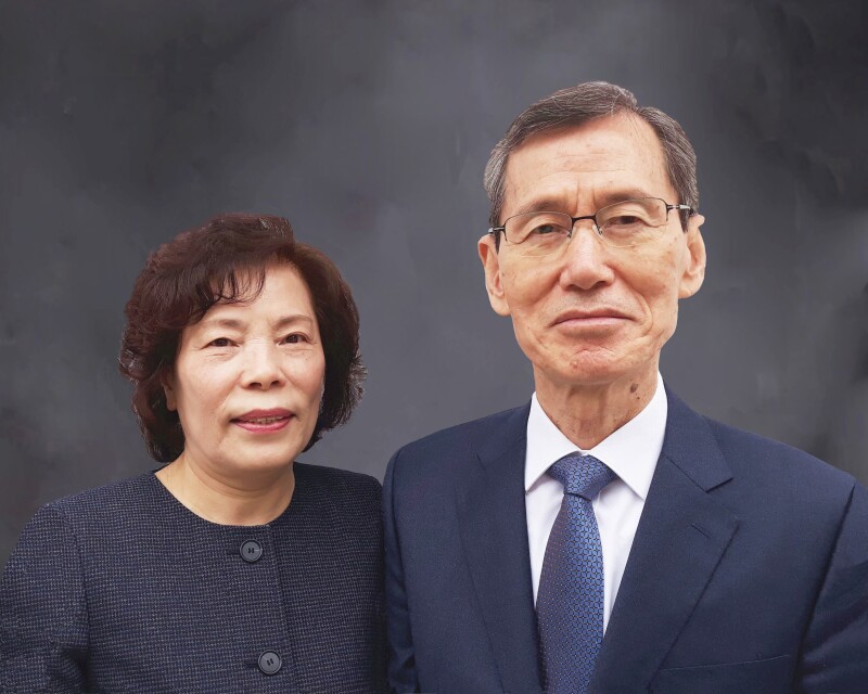 kim-chi-won-seoul-korea-photo-photoshopped.jpg
