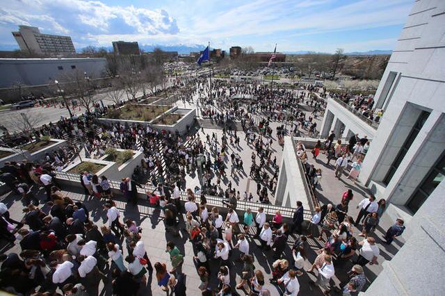 Photos: Our 30 Favorite Moments from General Conference