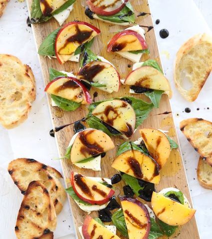 Thanksgiving Recipes: Peach-Basil Caprese Salad