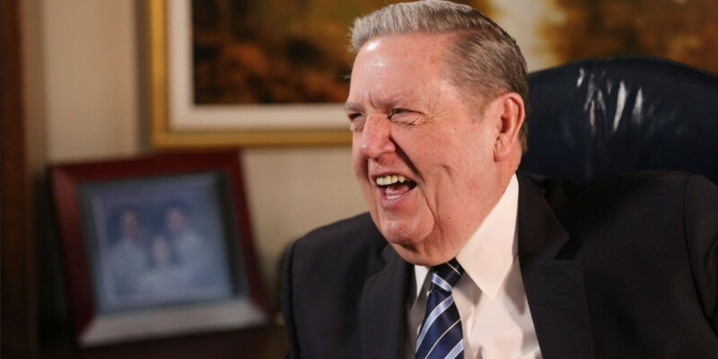 elder-holland-laughs-1280x640.png