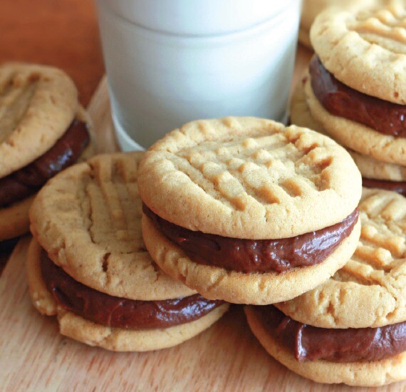 Ultimate Peanut Butter and Nutella Sandwich Cookies by Daring Gourmet