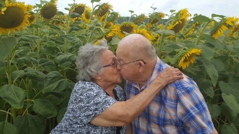 KaRyn's Nanny and Pappy together.