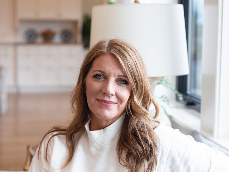 shannon foster headshot 4.jpg