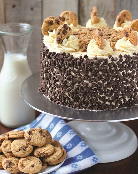 Cookie Dough Cake: Make It With a Cake Mix!