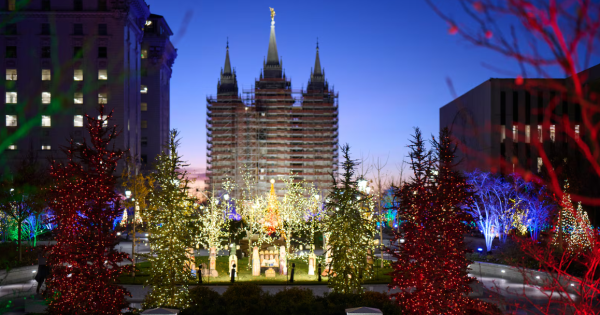 Temple Display Beautiful light displays at temples around the world - LDS Living