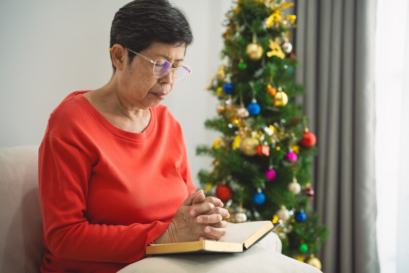 Asian,Old,Senior,Woman,Doing,Hands,Together,In,Prayer,To