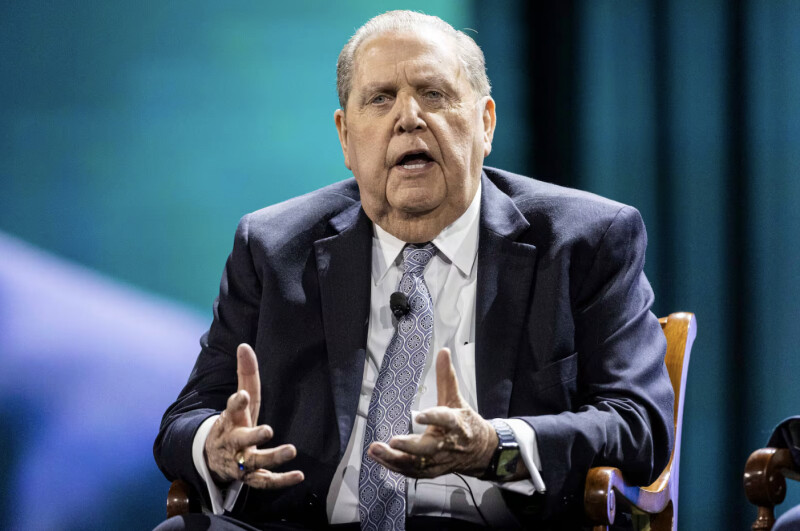 Jeffrey R Orf Pres. Holland shares 2 lessons from near-death experience - LDS Living