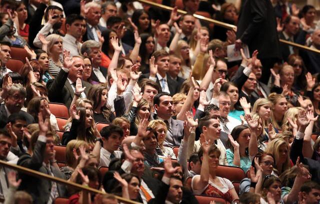 Photos: Our 30 Favorite Moments from General Conference