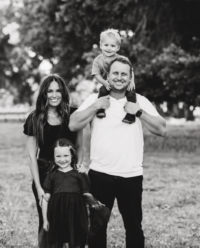 Ashly and Jesse Stone with two of their children