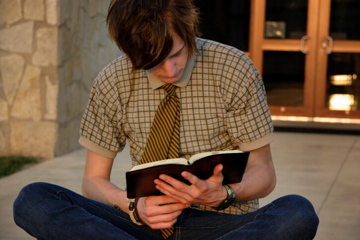 Research Shows Religious Teens Are More Successful in Life