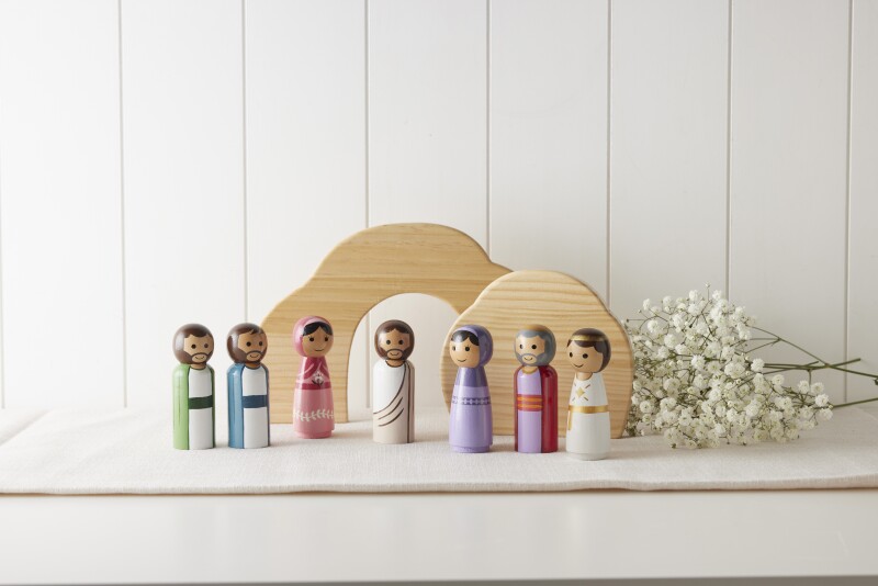 Easter Peg Doll Set with Tomb