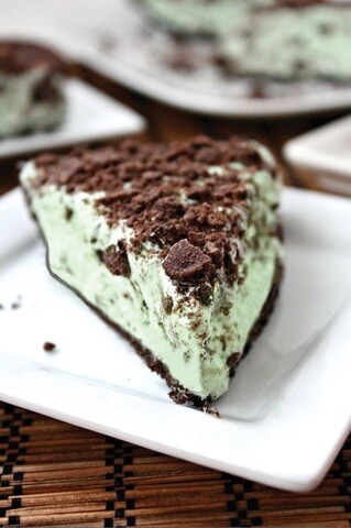 7 Unique & Tantalizing Desserts Perfect for Thanksgiving