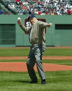 Elder Perry throws first pitch for Red Sox