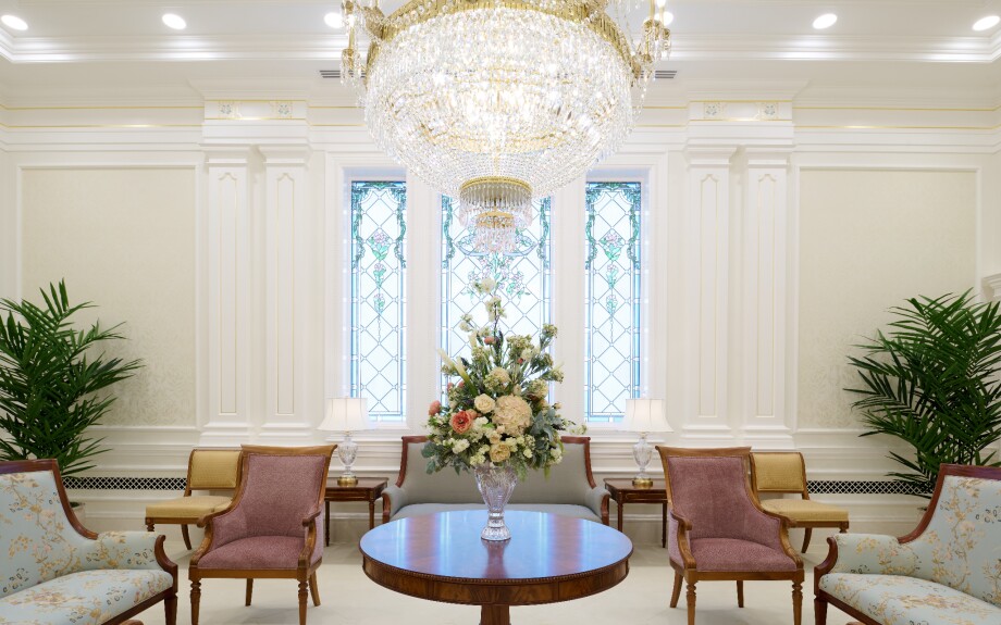 The Celestial Room inside the Columbus Ohio Temple.