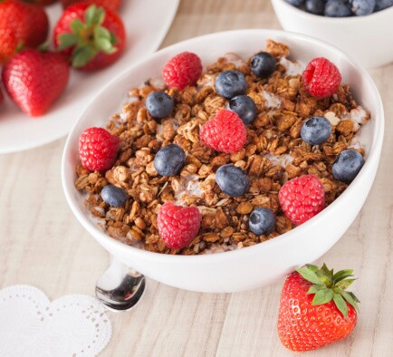 Grandma’s Way-to-Start-the-Day Granola | 20 Breakfast Recipes Perfect for Christmas Morning from LDS Living