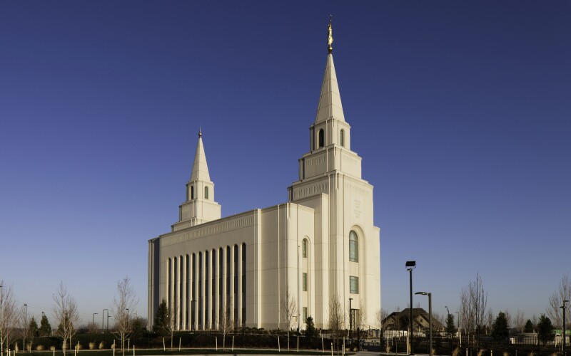 kansas_city_temple_lds.jpg