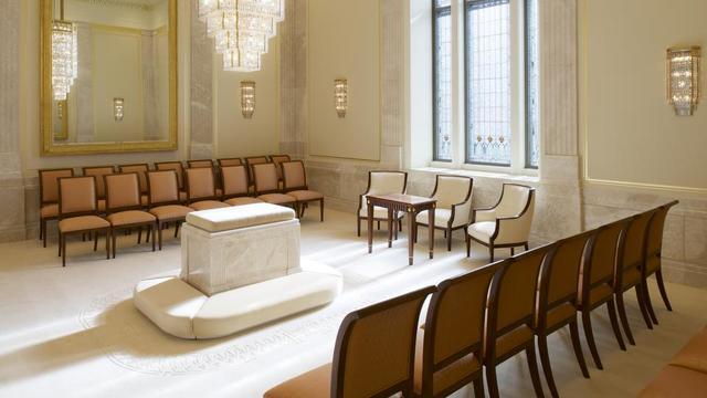 Image title A sealing room in the Tucson Arizona Temple.