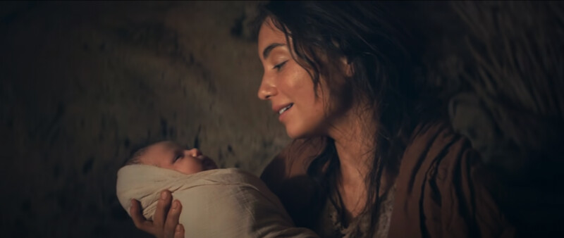 María de "El Niño Jesús" en YouTube