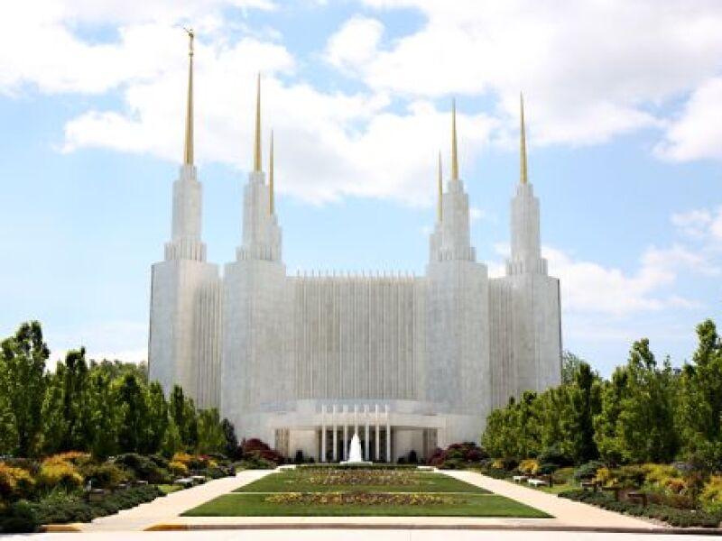 washington_dc_mormon_temple.jpeg