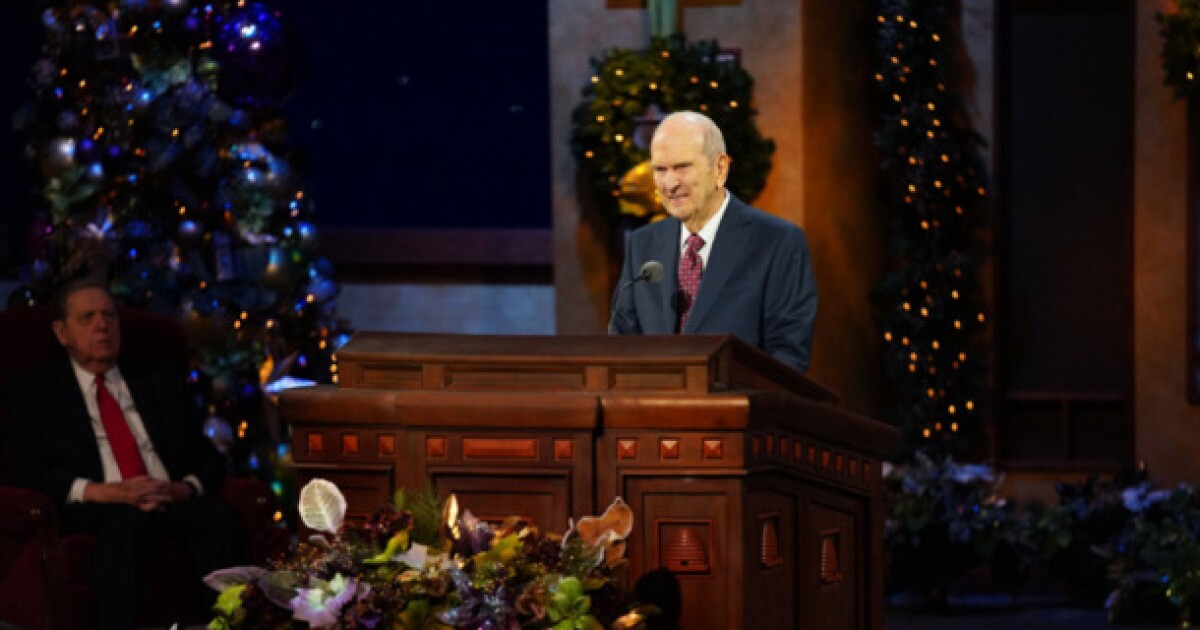8 quotes from the First Presidency Christmas devotional to point you to