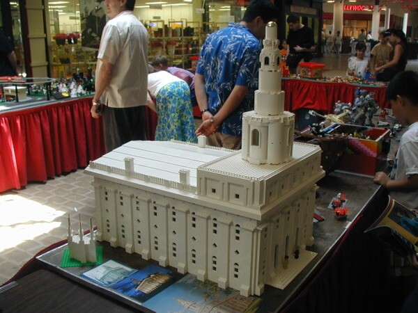 Unbelievable Mormon-themed Lego Creations