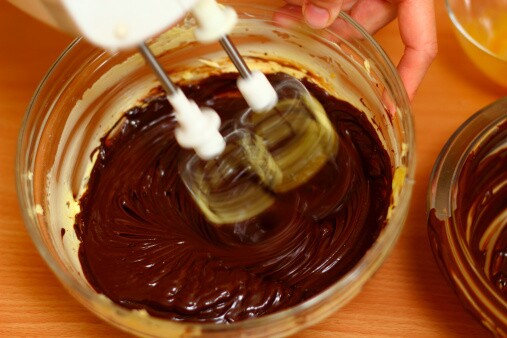 Chocolate Chiffon Pie