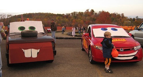 50 Ways to Dominate at Trunk-or-Treat Decorating